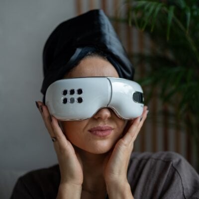 Silmamasseerija migreeni ja silmade väsimuse leevendamiseks